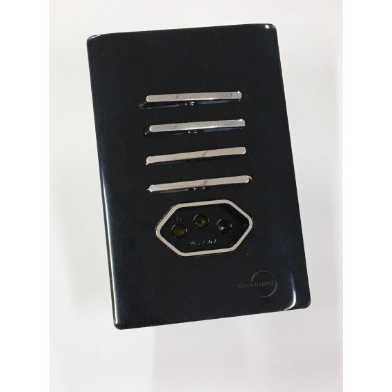 Conjunto Interruptor Quadruplo Simples + Tomada 10a (Especial) 4x2 - Novara Preto Brilhante Cromado